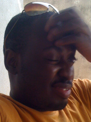 Stéphane K 2006 se grattant la tête